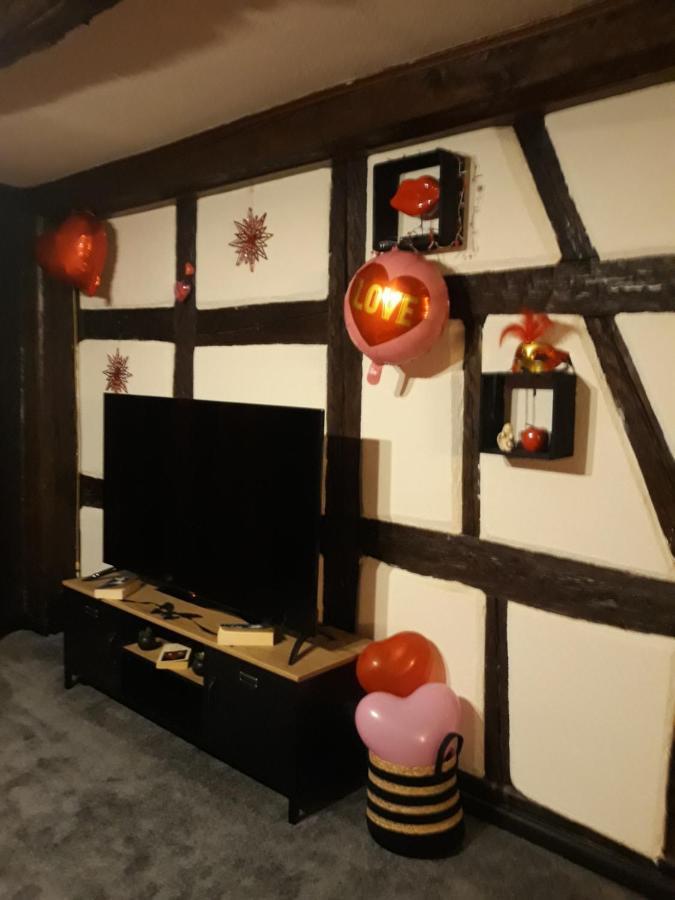 Love Room Le Rouge Et Noir Бар Екстериор снимка