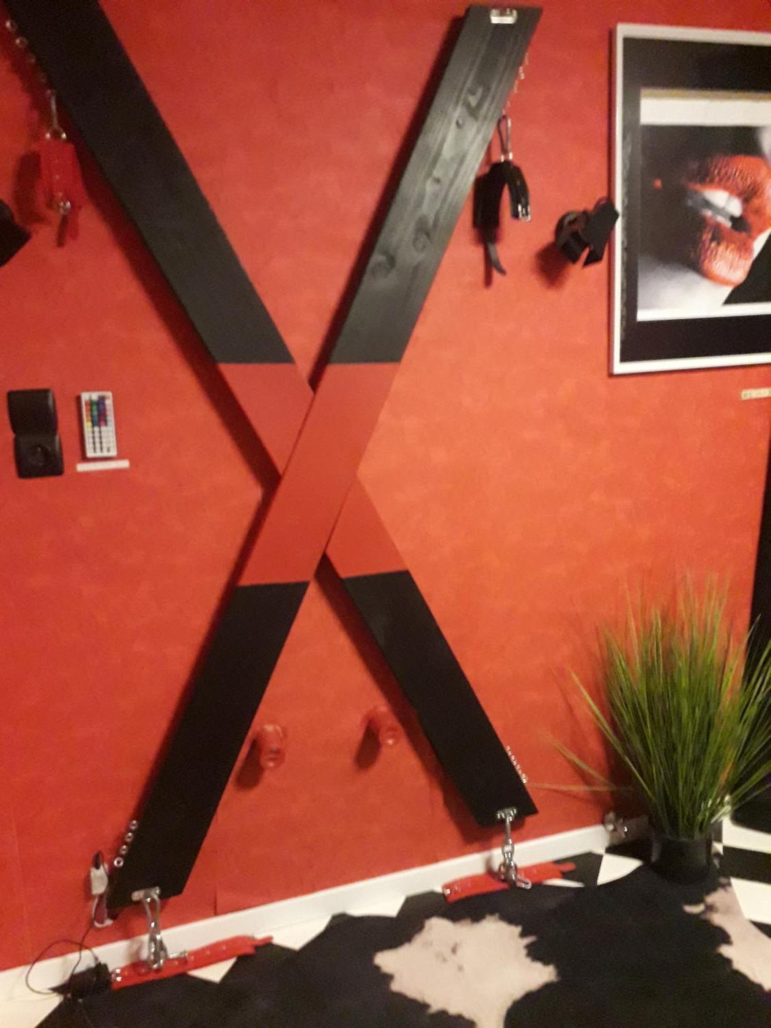 Love Room Le Rouge Et Noir Бар Екстериор снимка